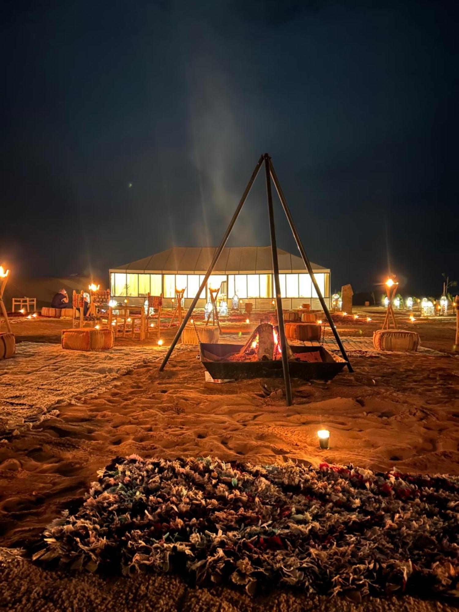 Desert Luxury Camp Мерзуга Экстерьер фото